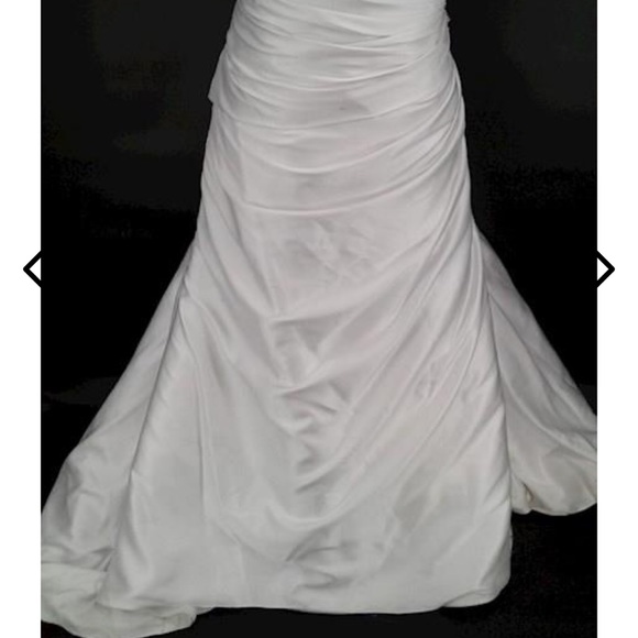 Beautiful Bonny wedding dress great for curves Size 16 Good Condition strapless - Picture 3 of 16